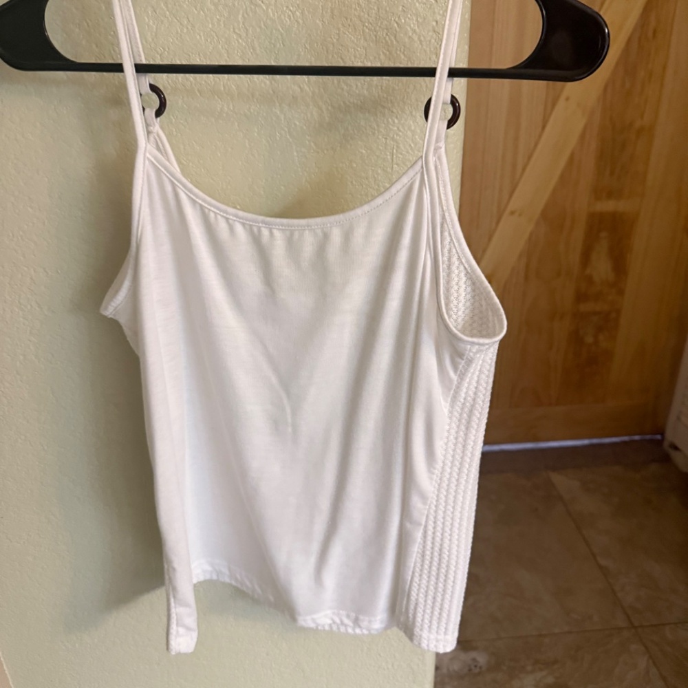 Tank top - Picture 2 of 2